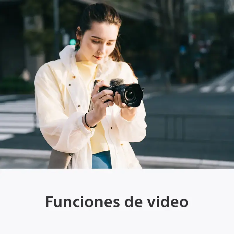 CÁMARA DIGITAL SONY ZVE10K PARA VLOGS + LENTE E PZ 16-50MM F3.5-5.6 OSS II ZVE10KBQE38